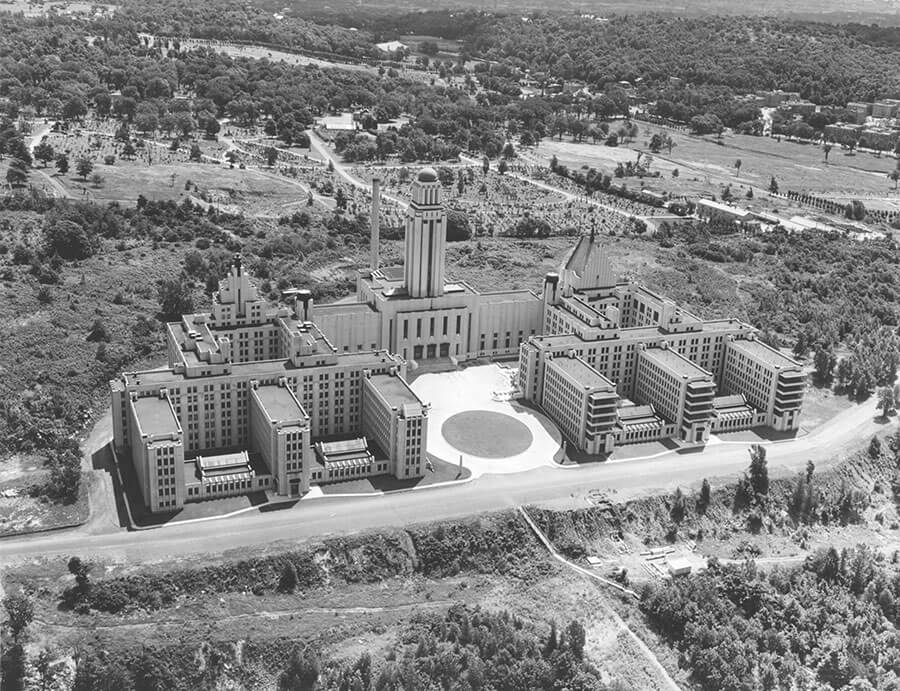 Vue aérienne de l'Université de Montréal, 25 juillet 1948